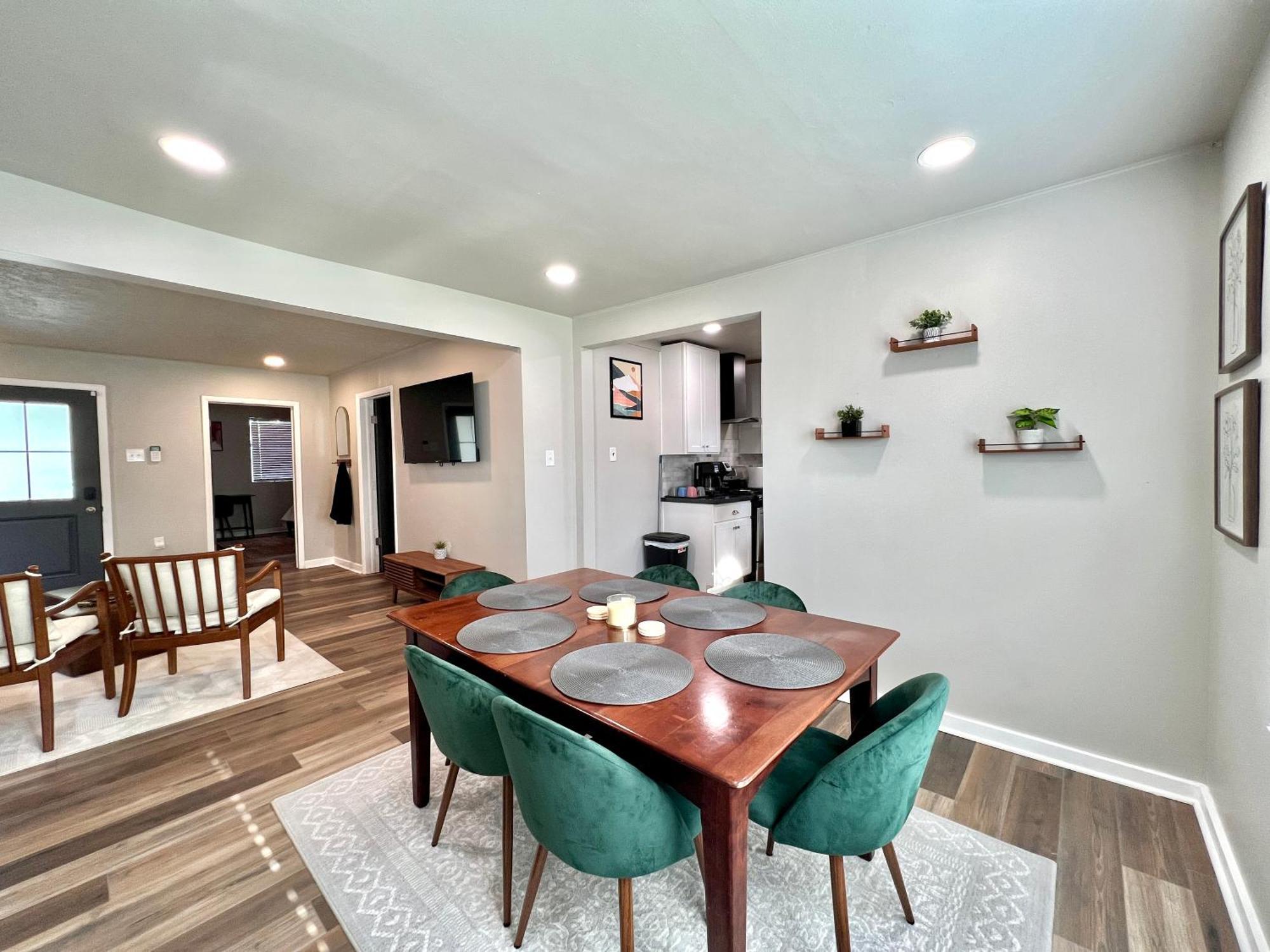 Modern Style Home Near Dt Indy & Major Attractions Indianapolis Buitenkant foto