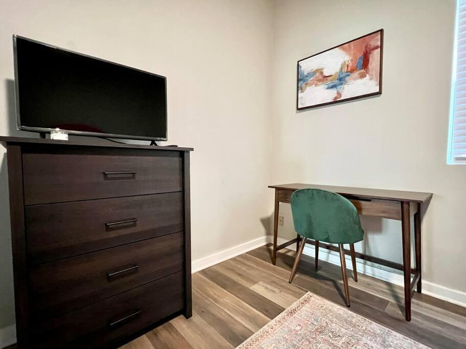 Modern Style Home Near Dt Indy & Major Attractions Indianapolis Buitenkant foto